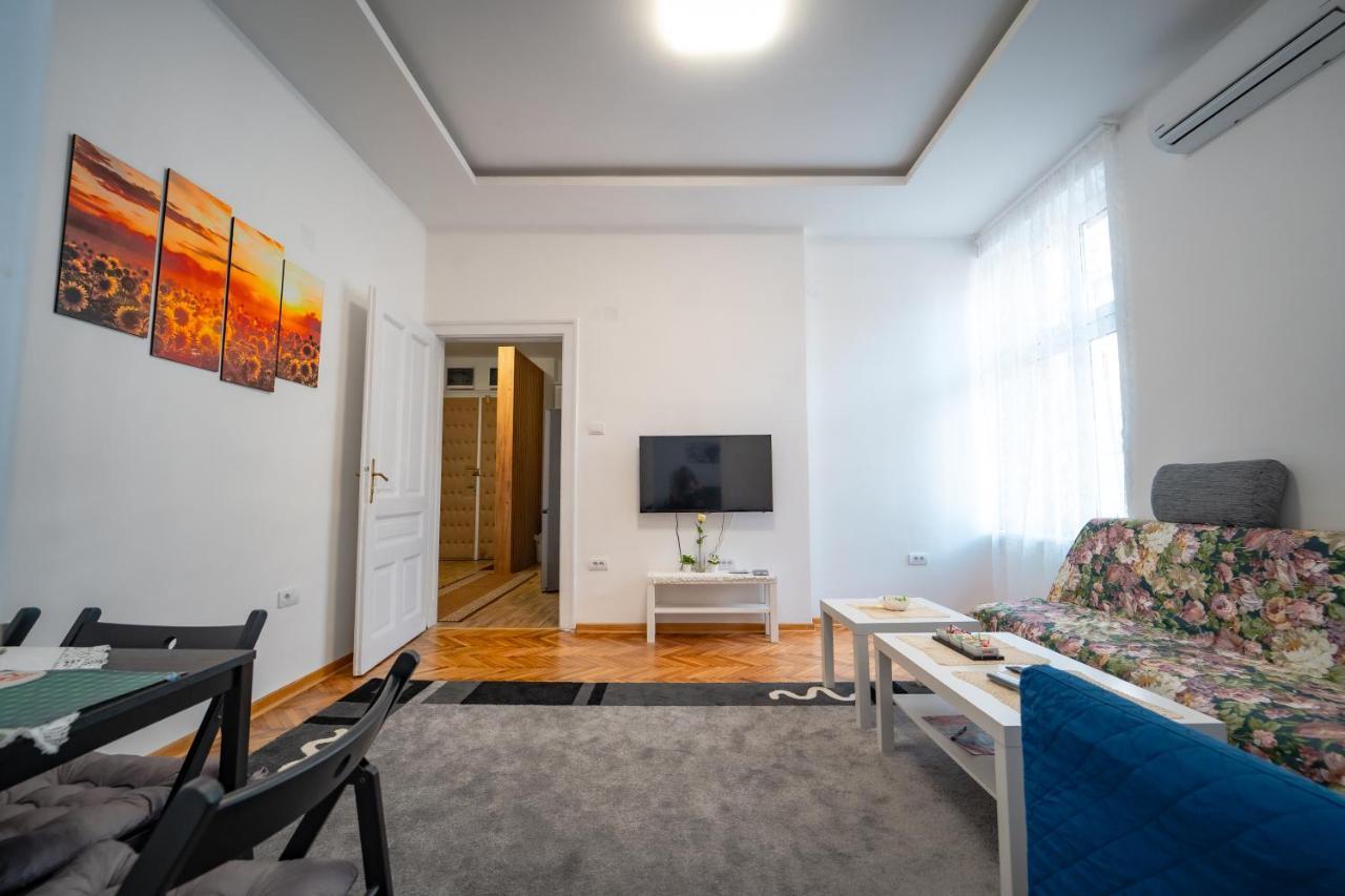 Botanical9, Belgrade Centre, 2 Bedroom Apartment Ngoại thất bức ảnh