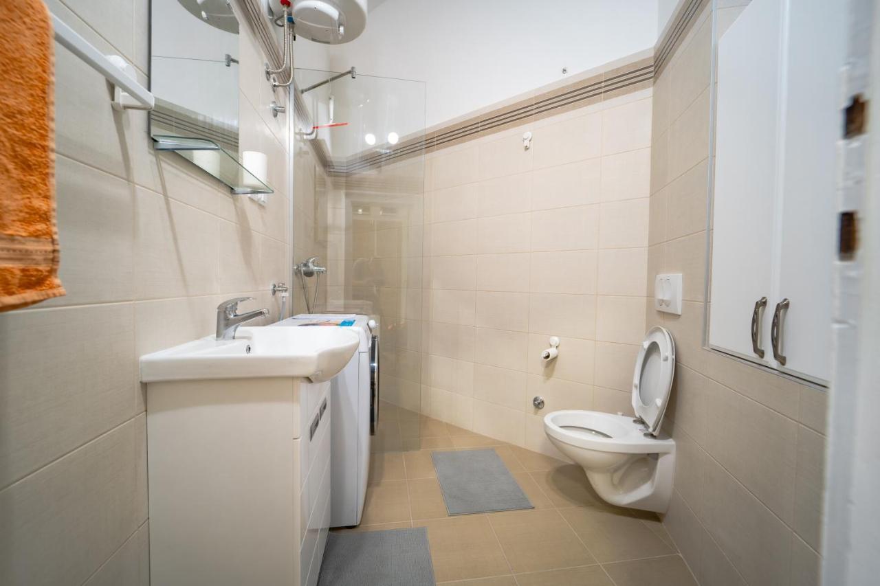 Botanical9, Belgrade Centre, 2 Bedroom Apartment Ngoại thất bức ảnh